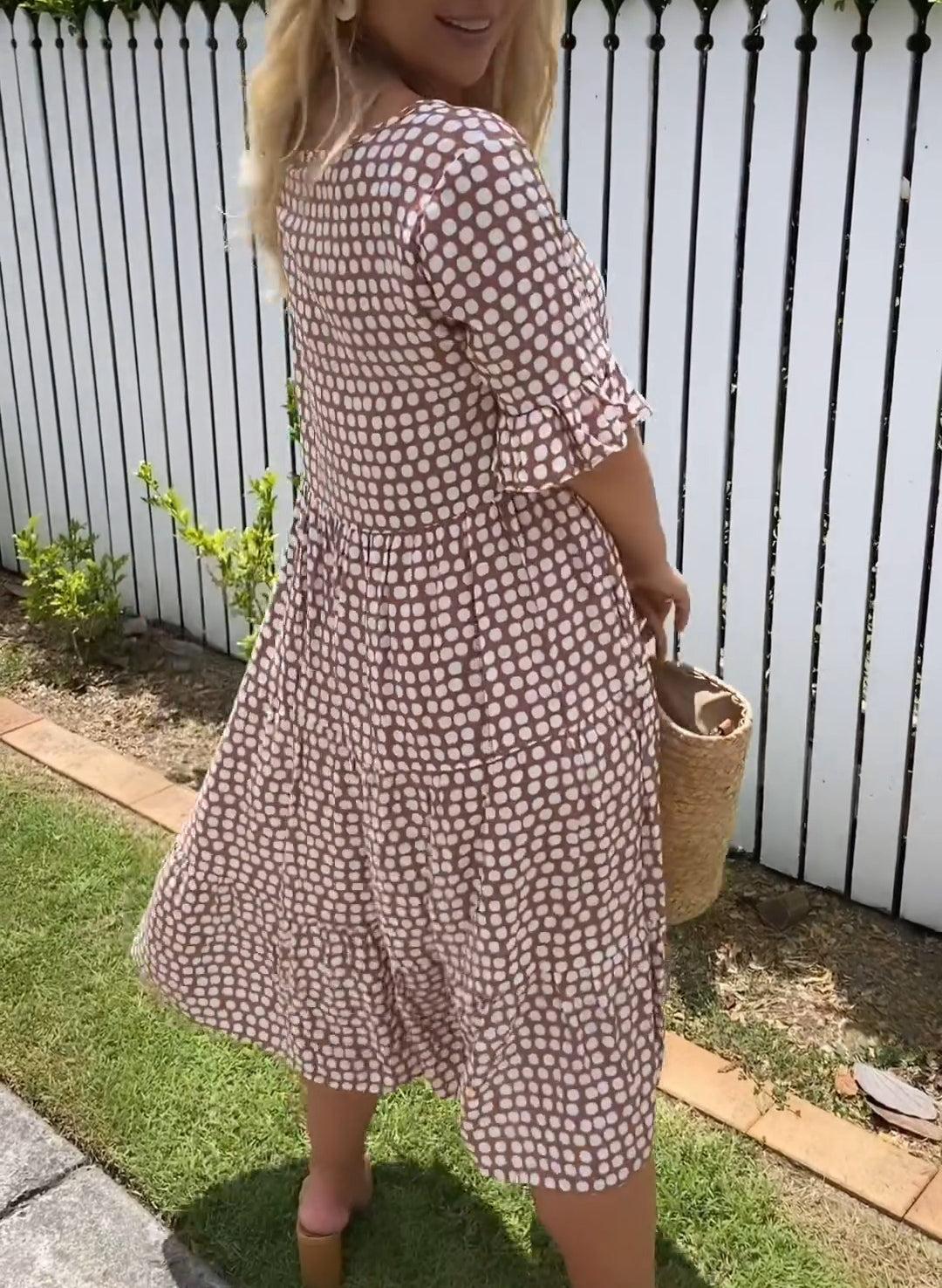 Eimear | Short-Sleeve Midi Dress
